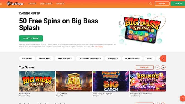 LeoVegas homepage highlighting the casino offer of 50 free spins on Big Bass Splash, alongside game categories like slots, live casino, jackpots, and table games